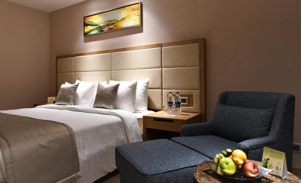 Hotel Harsha The Fern Shivamogga Exteriér fotografie